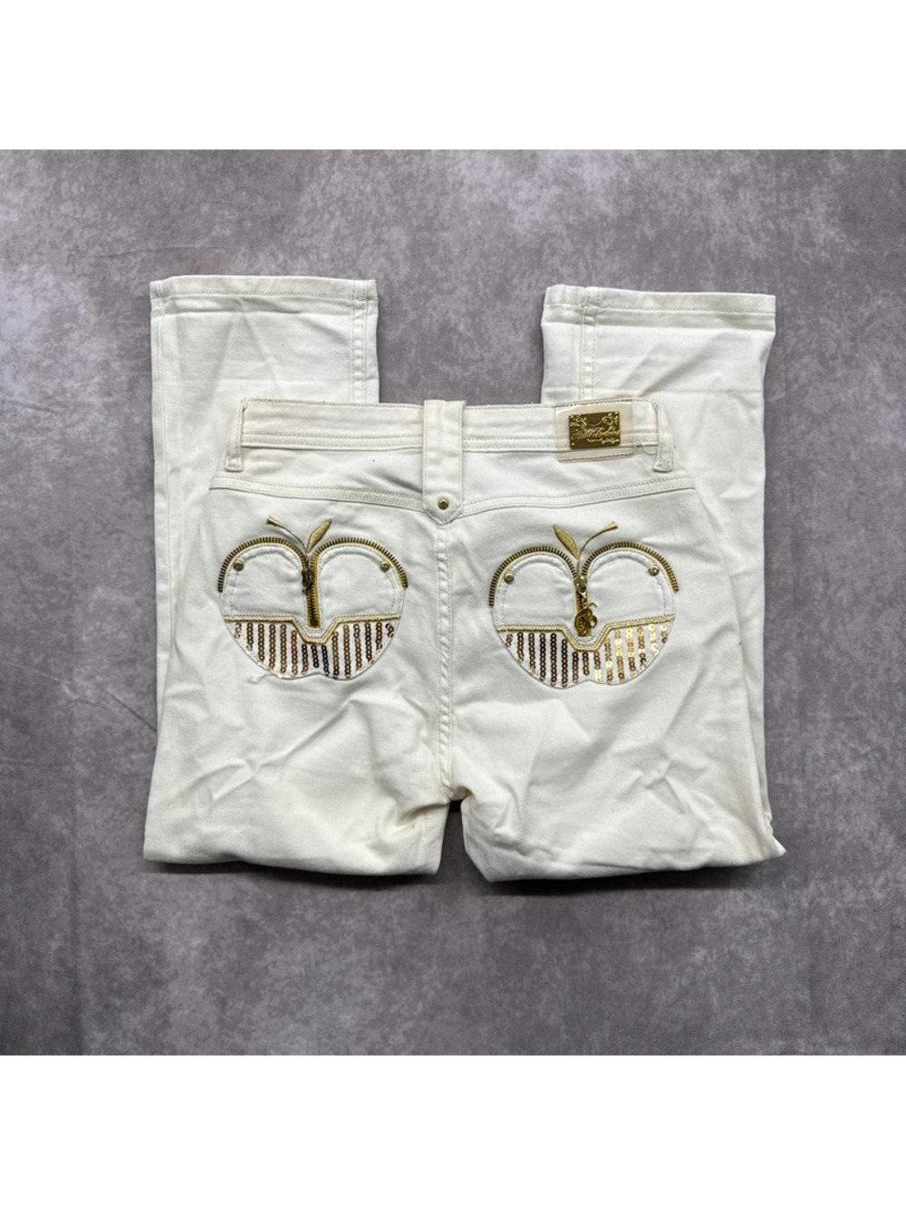 NWT Vintage Apple Bottoms White Sequin Apple Back Pocket Straight Jeans 5/6
